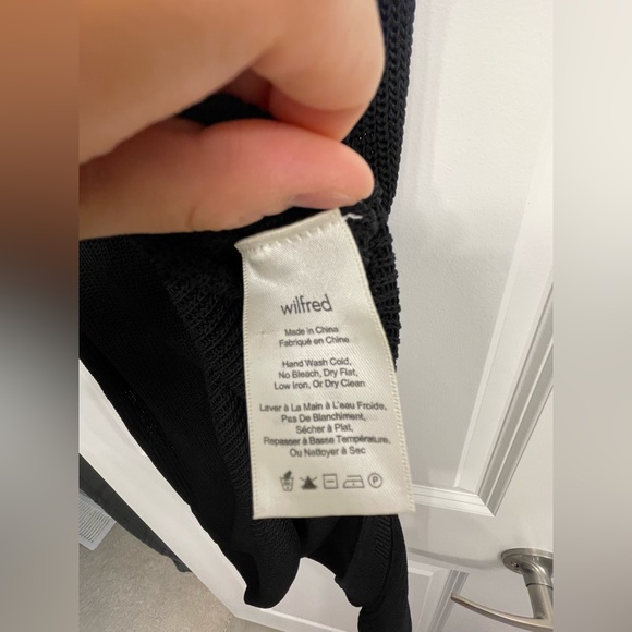 Aritzia palmier sweater in US size S black - Picture 8 of 14